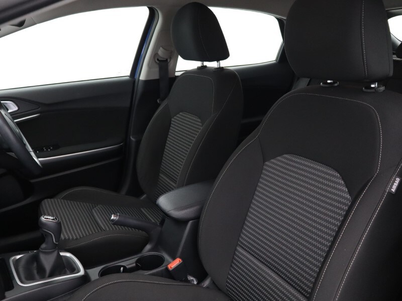 Used Kia XCeed 2023 for sale - 77997056: Photo 12