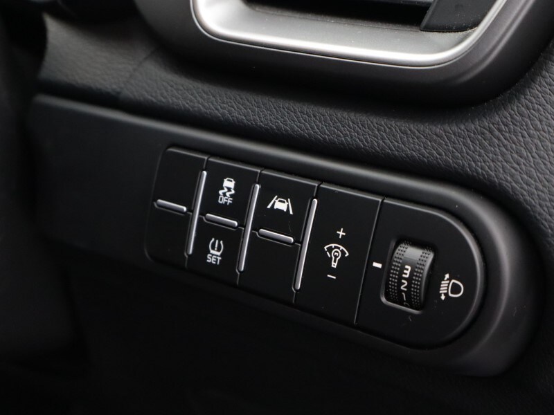 Used Kia XCeed 2023 for sale - 77997056: Photo 22