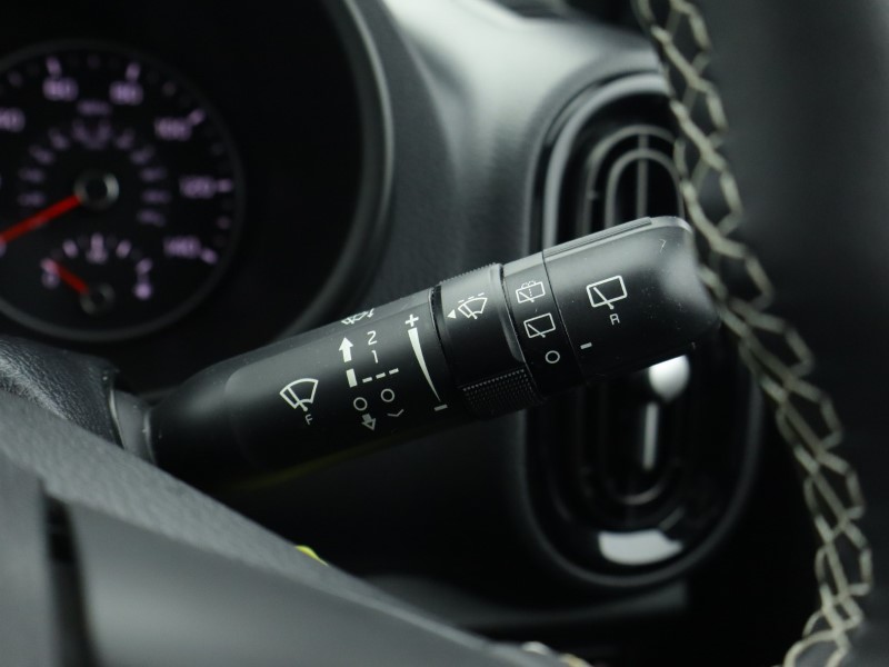 Used Kia Picanto 2023 for sale - 76981411: Photo 37