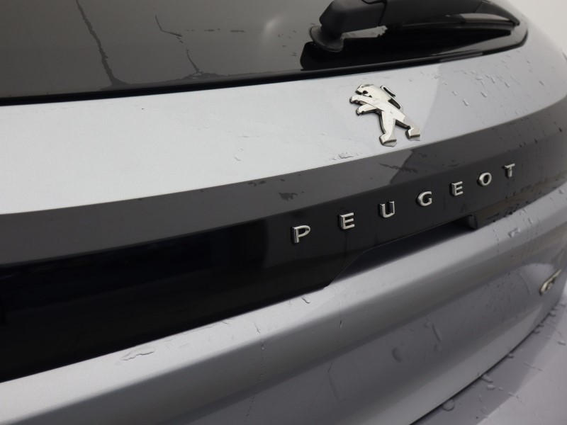 Used Peugeot 208 2023 for sale - 76982067: Photo 12