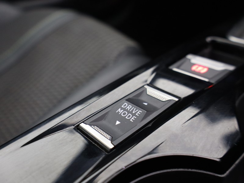 Used Peugeot 208 2023 for sale - 76982067: Photo 46