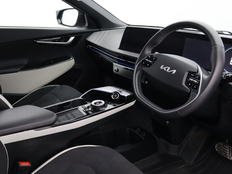 Used Kia EV6 2023 for sale - 77965403: Photo 12