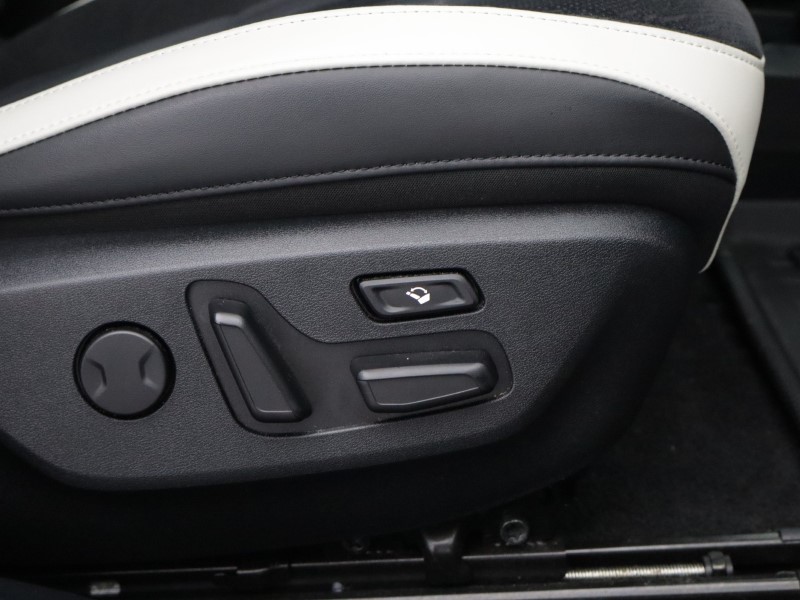 Used Kia EV6 2023 for sale - 77965403: Photo 16