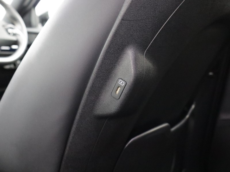 Used Kia EV6 2023 for sale - 77965403: Photo 17