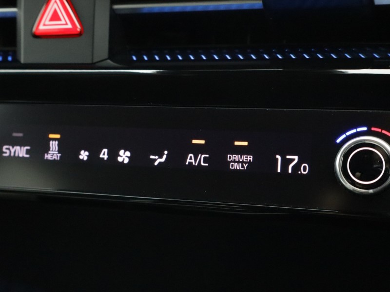 Used Kia EV6 2023 for sale - 77965403: Photo 36