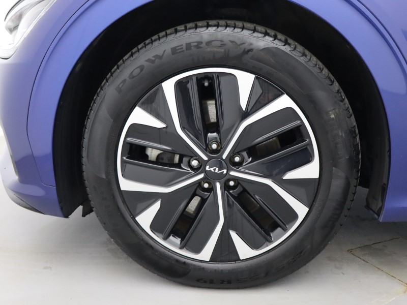 Used Kia EV6 2023 for sale - 77965403: Photo 8