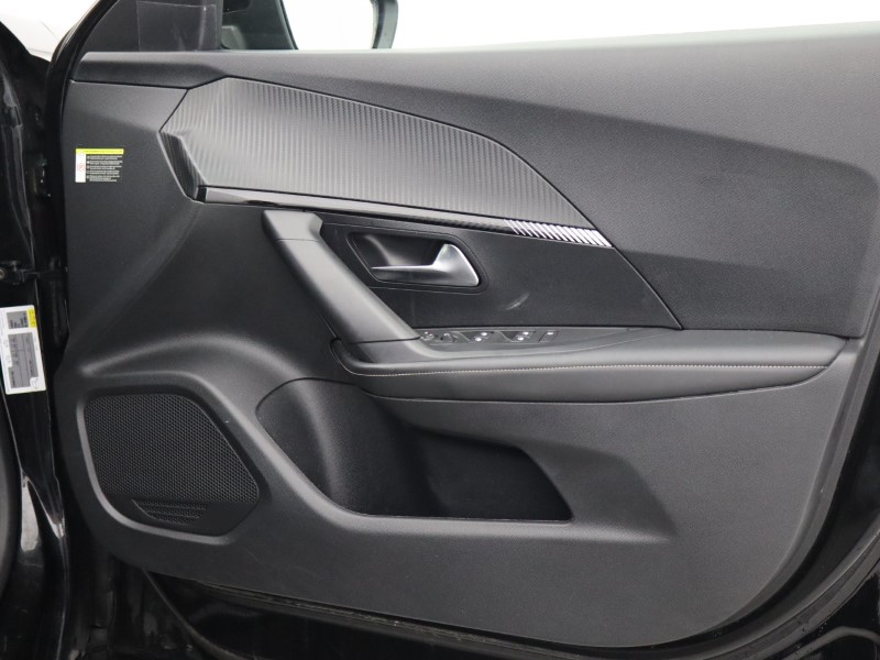 Used Peugeot 2008 2023 for sale - 76982024: Photo 19