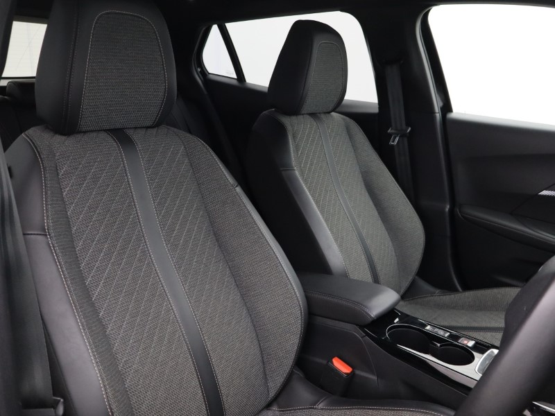 Used Peugeot 2008 2023 for sale - 76982024: Photo 21