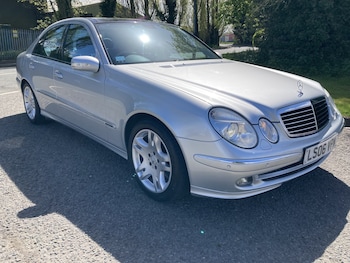 Used Mercedes-Benz E Class 2006 for sale - 77453188: Photo