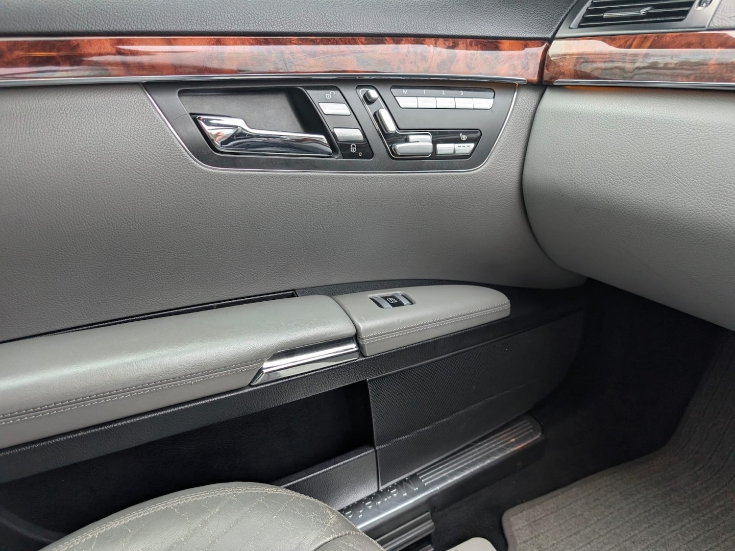 Used Mercedes-Benz S Class 2008 for sale - 77750034: Photo 21