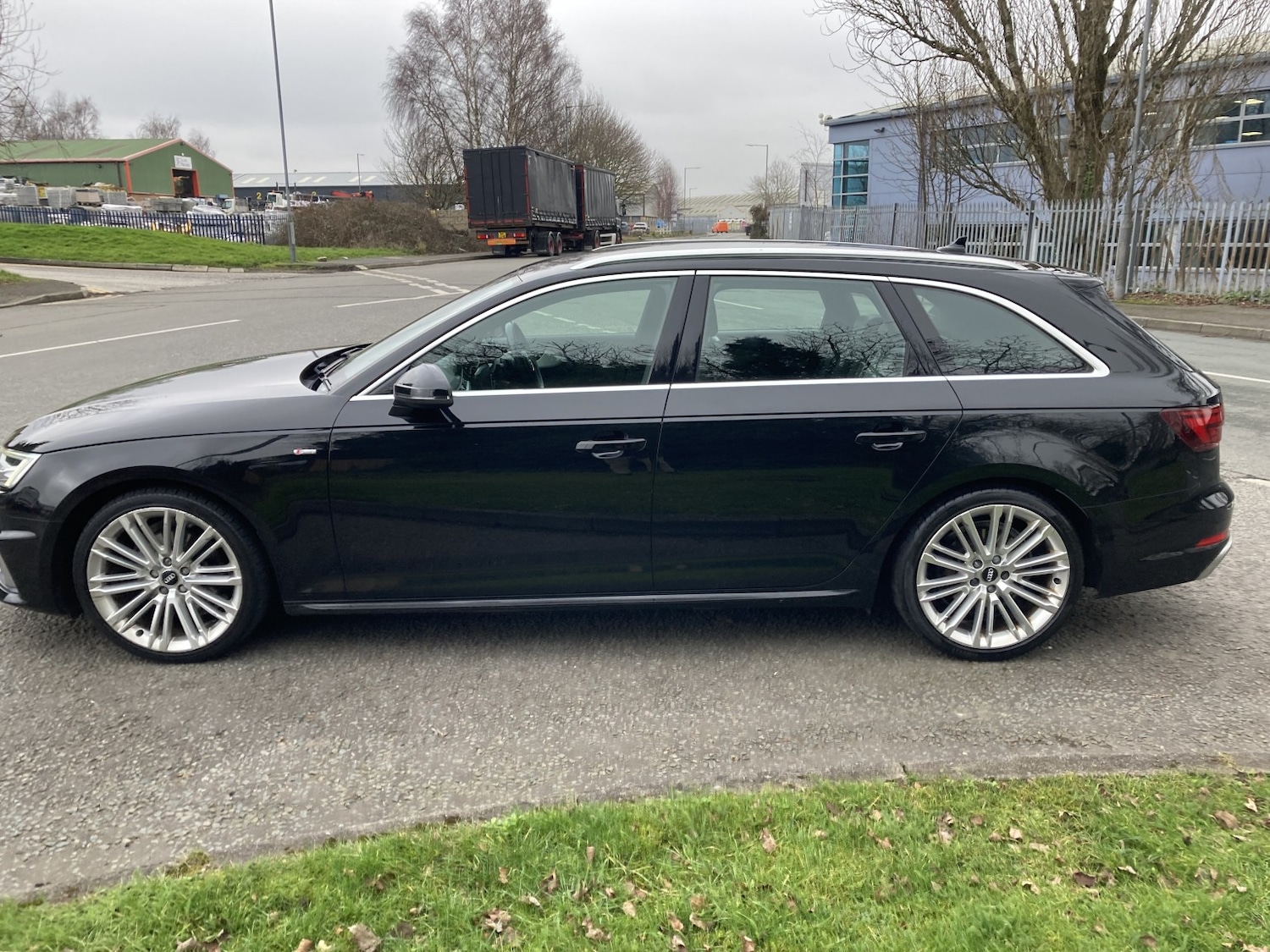 Used Audi A4 Avant 2019 for sale - 77453080: Photo 6