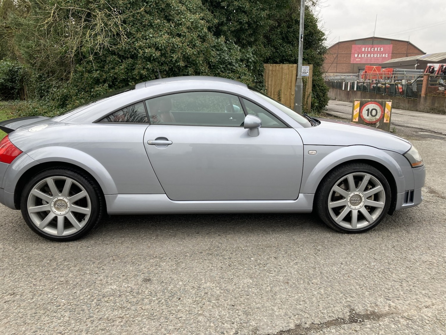 Used Audi TT 2005 for sale - 77792779: Photo 2