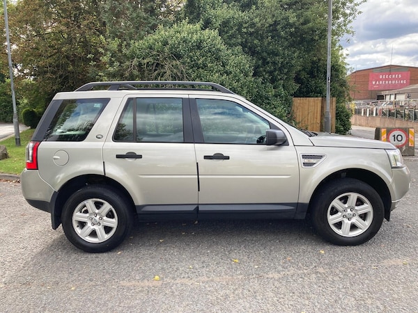 Used Land Rover Freelander 2 2011 for sale - 76058085: Photo 3