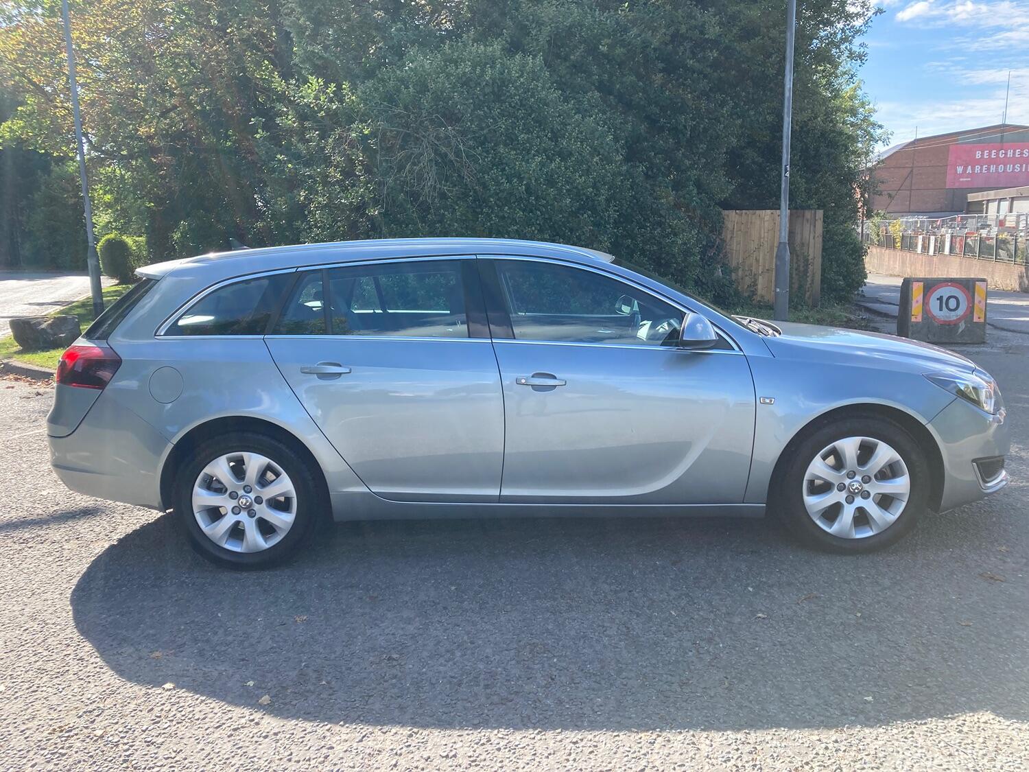 Used Vauxhall Insignia 2014 for sale - 76070443: Photo 4