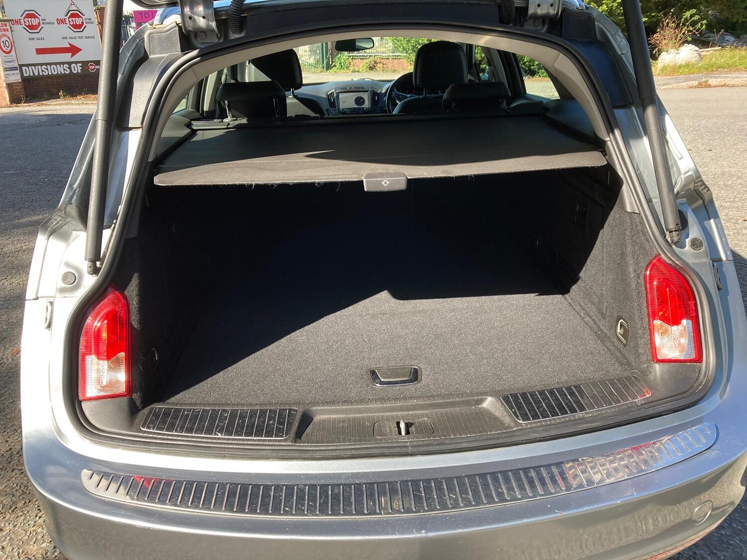 Used Vauxhall Insignia 2014 for sale - 76070443: Photo 9