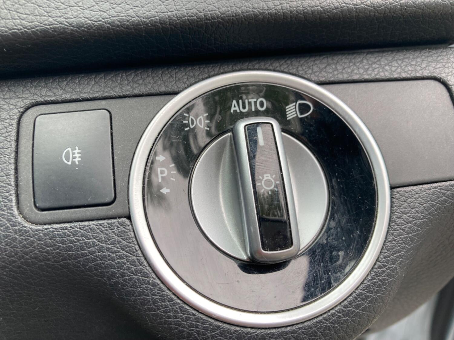 Used Mercedes-Benz C Class 2013 for sale - 78031656: Photo 13