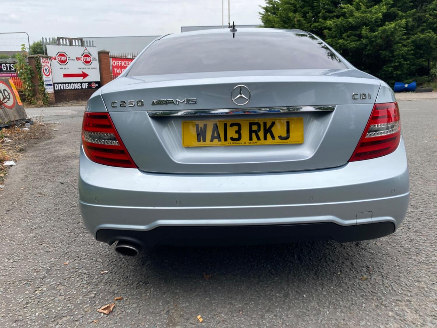 Used Mercedes-Benz C Class 2013 for sale - 78031656: Photo 4