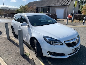 2015 (65) - 1.6 CDTi SRi 5dr [Start Stop]