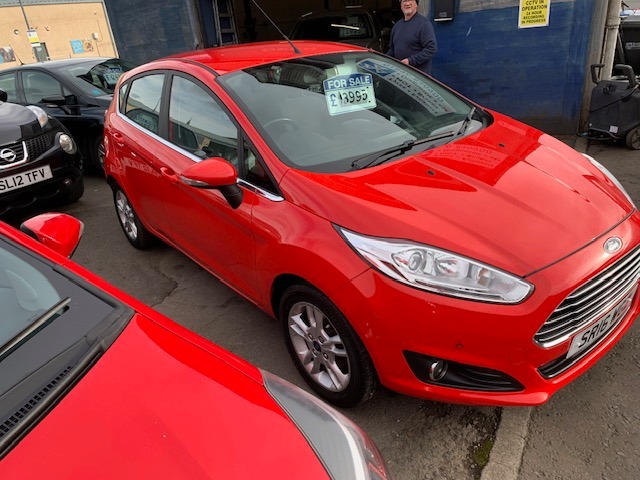 Used Ford Fiesta 2016 for sale - 76353575: Photo 1