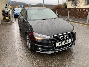 Used Audi A1 2010 for sale - 77431469: Photo