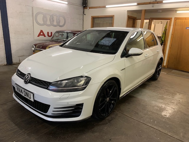 Used Volkswagen Golf 2014 for sale - 76362726: Photo 2