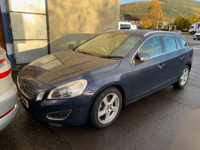 Used Volvo V60 2011 for sale - 76404502: Photo 1