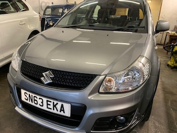 2013 (63) - 1.6 SZ4 5dr