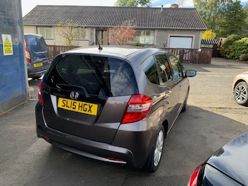 Used Honda Jazz 2015 for sale - 76232670: Photo 3