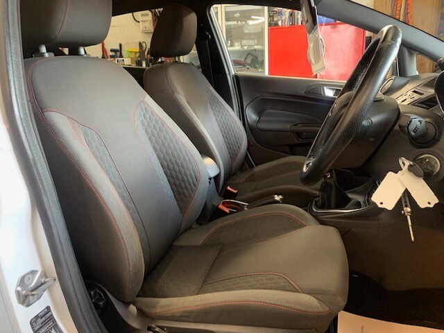 Used Ford Fiesta 2017 for sale - 78187631: Photo 14