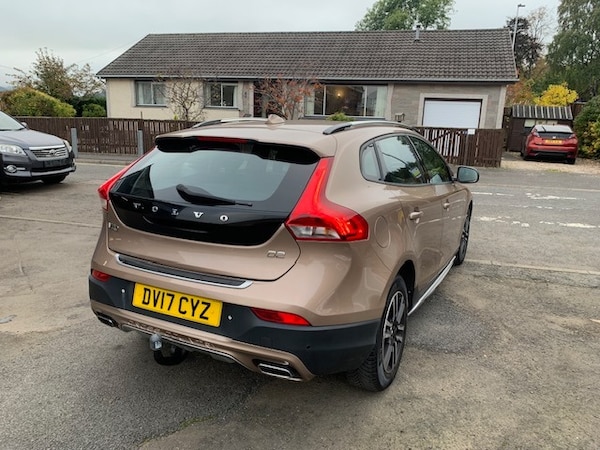 Used Volvo V40 2017 for sale - 76299076: Photo 7