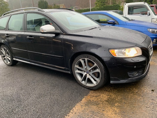Used Volvo V50 2011 for sale - 77403860: Photo 1