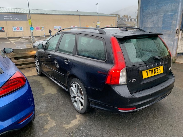 Used Volvo V50 2011 for sale - 77403860: Photo 2