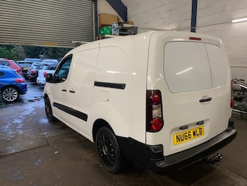 Used Peugeot Partner 2016 for sale - 77527971: Photo