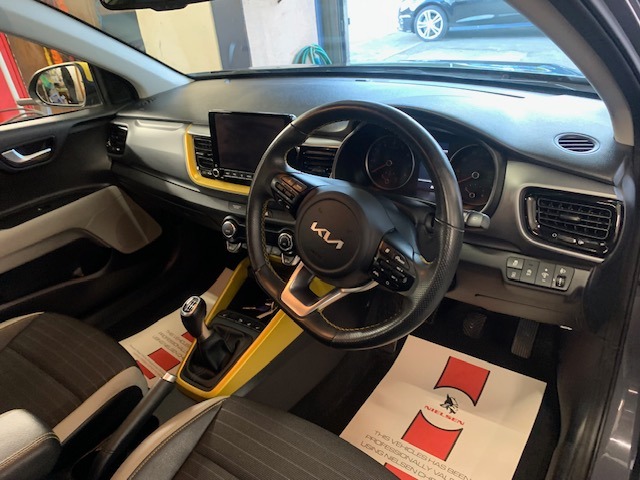 Used Kia Stonic 2023 for sale - 77847968: Photo 12