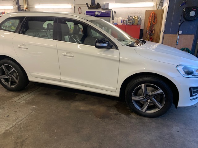 Used Volvo XC60 2016 for sale - 77210333: Photo 2