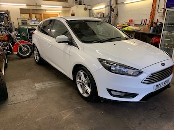 Used Ford Focus 2017 for sale - 76615719: Photo