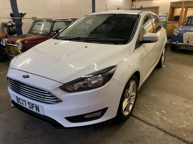 Used Ford Focus 2017 for sale - 76615719: Photo 3