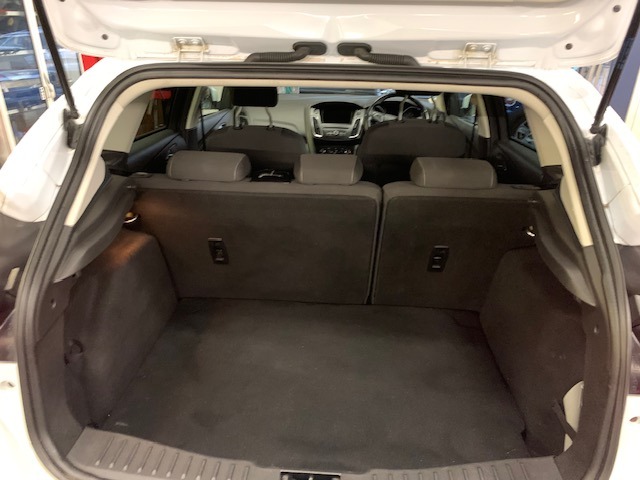 Used Ford Focus 2017 for sale - 76615719: Photo 7