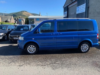 Used Volkswagen Caravelle 2005 for sale - 76036696: Photo