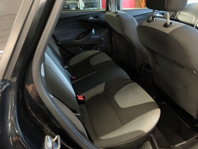 Used Ford Focus 2013 for sale - 78149512: Photo 8