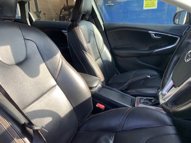 Used Volvo V40 2018 for sale - 77963777: Photo 10