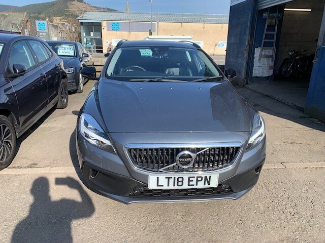 Used Volvo V40 2018 for sale - 77963777: Photo 3
