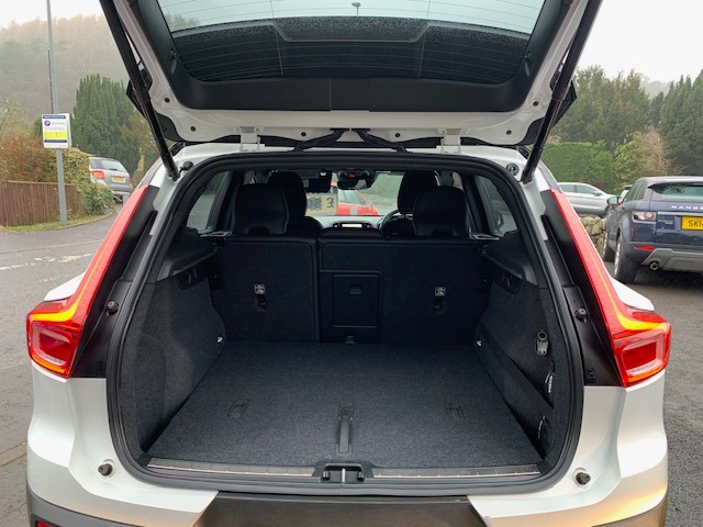 Used Volvo XC40 2020 for sale - 77403840: Photo 10