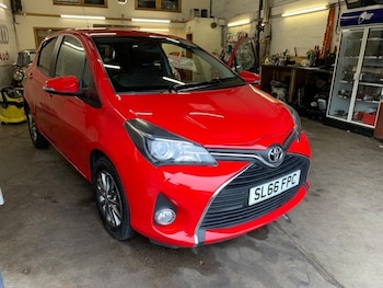 2016 (66) - 1.33 VVT-i Icon 5dr