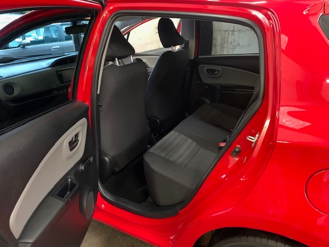 Used Toyota Yaris 2016 for sale - 76299050: Photo 6