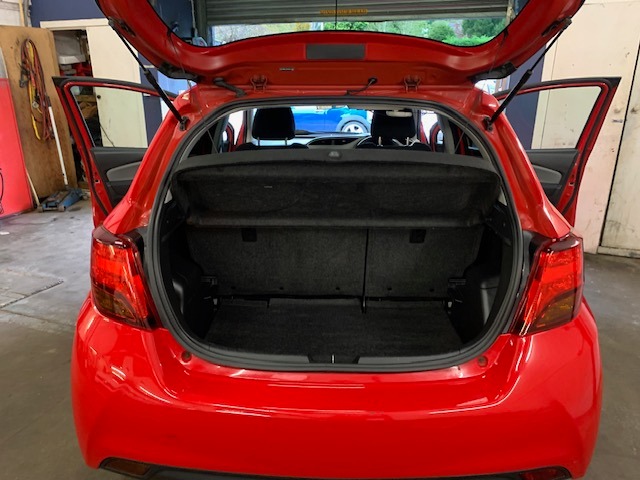 Used Toyota Yaris 2016 for sale - 76299050: Photo 7