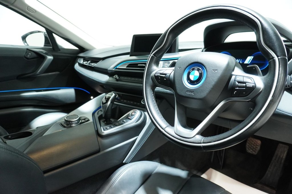 Used BMW i8 2015 for sale - 76820325: Photo 12