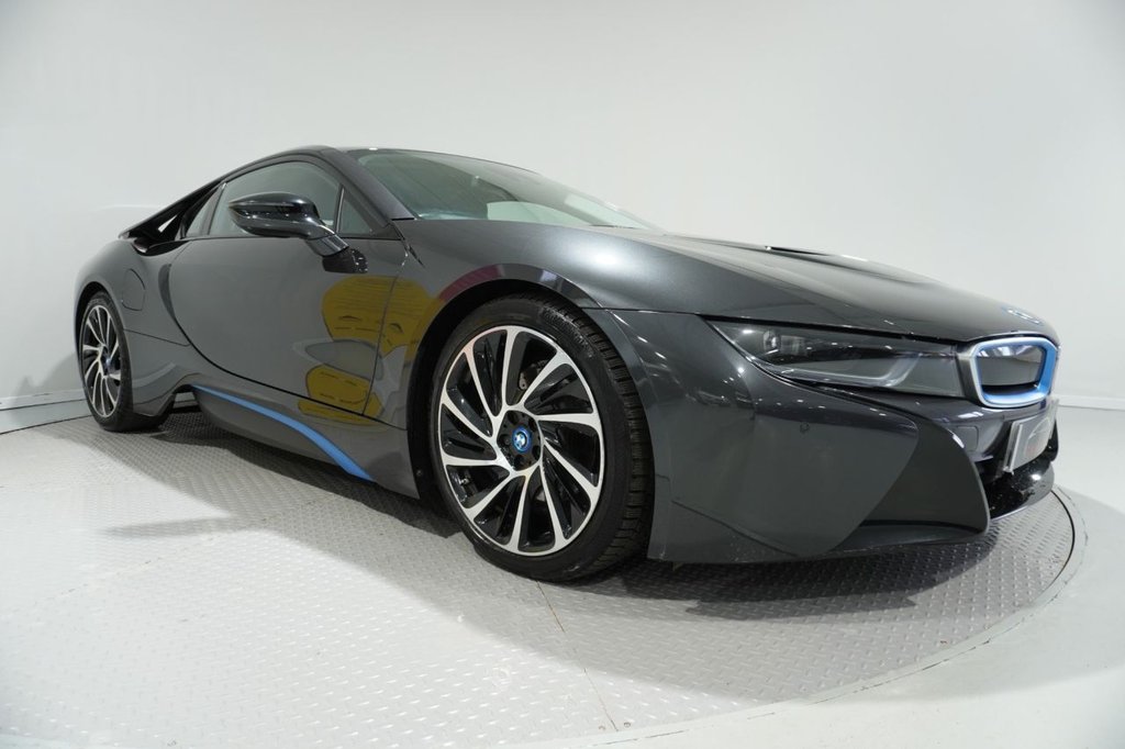 Used BMW i8 2015 for sale - 76820325: Photo 2