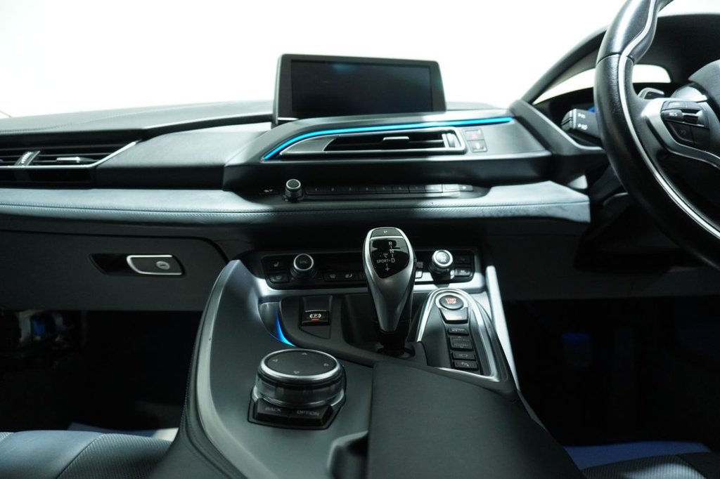 Used BMW i8 2015 for sale - 76820325: Photo 37