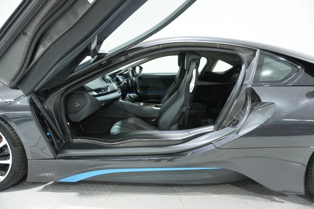 Used BMW i8 2015 for sale - 76820325: Photo 46
